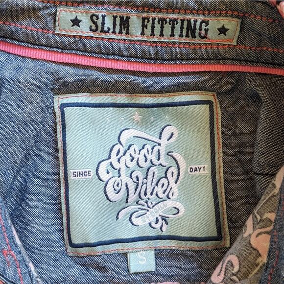 Good Vibes men's flamingo shirt black and pink button down slim fit size S - Picture 6 of 8